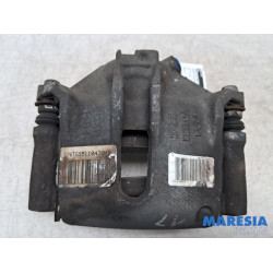 Peugeot - 208 - Remklauw (Tang) links-voor
