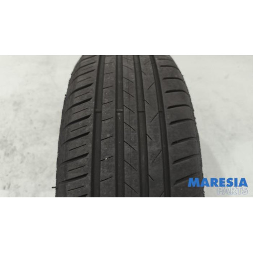 Opel - Corsa - Band