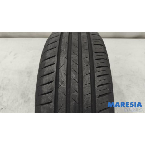 Opel - Corsa - Band