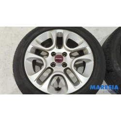 Fiat - Panda - Sportvelgenset + banden