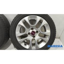Fiat - Panda - Sportvelgenset + banden