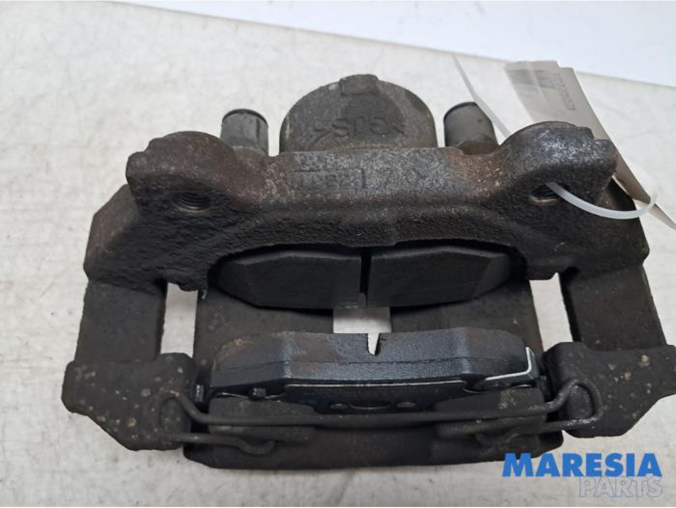 Fiat - Panda - Front brake calliper, right