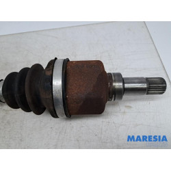 Peugeot - 208 - Front drive shaft, left