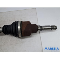 Peugeot - 208 - Front drive shaft, right
