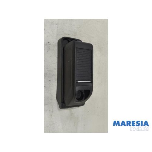 Citroen - Berlingo - Console centrale