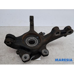 Opel - Corsa - Fusee links-voor