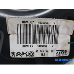 Opel - Corsa - Rembekrachtiger