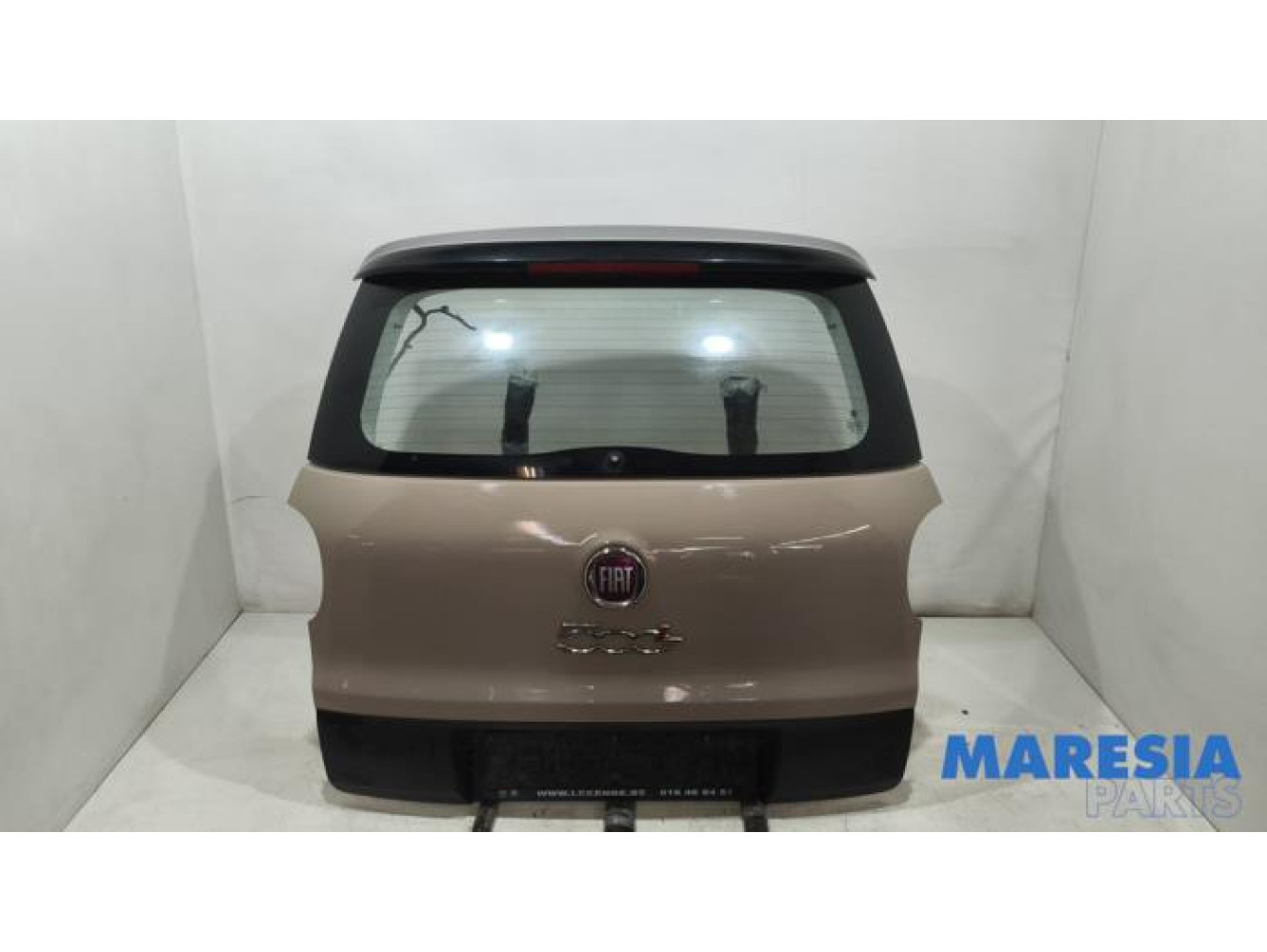 Fiat - 500L - Achterklep