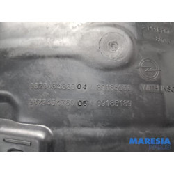 Opel - Corsa - Wheel arch liner
