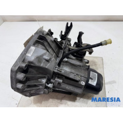 Renault - Clio - Gearbox