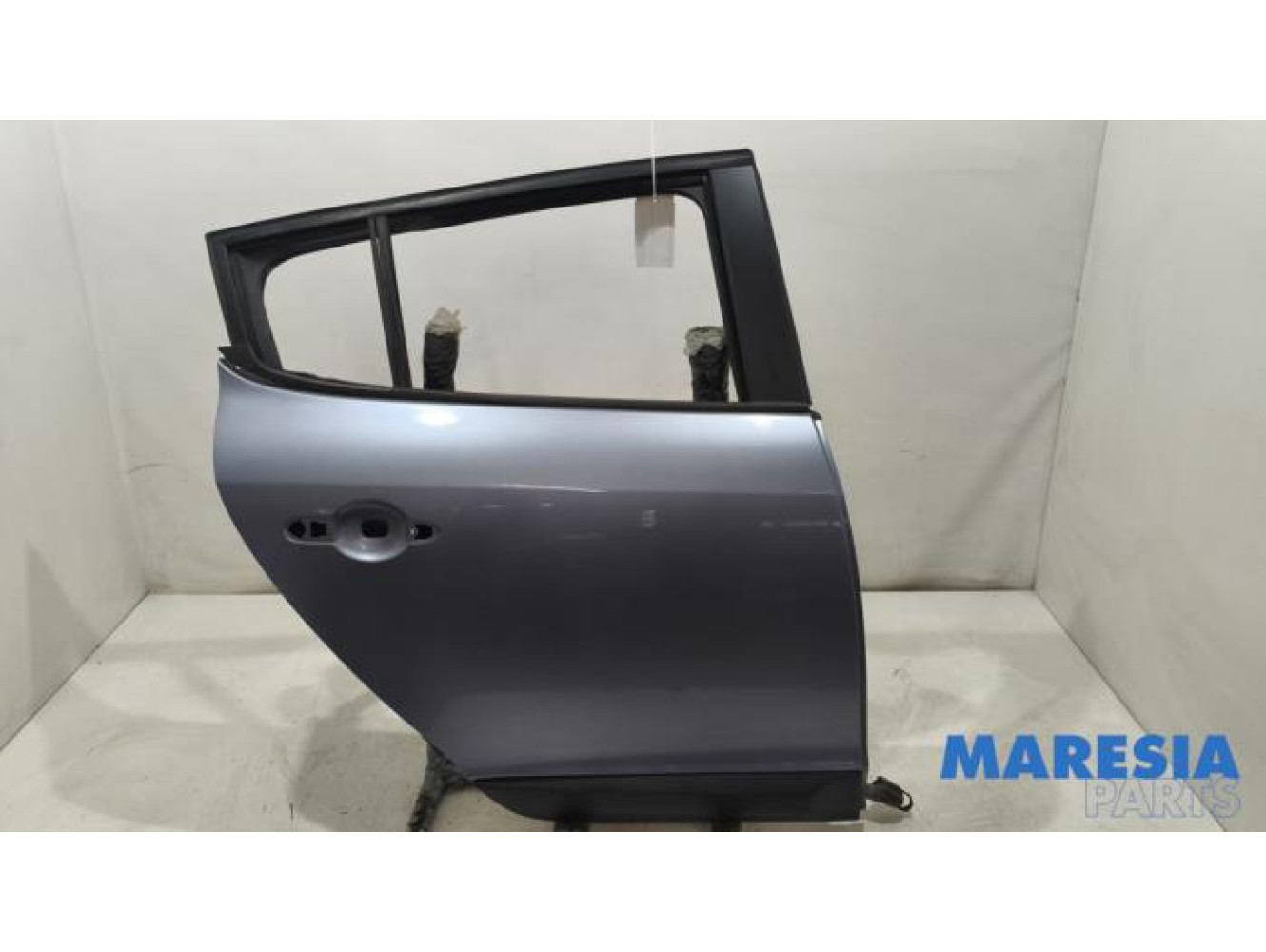Renault - Megane - Rear door 4-door, right