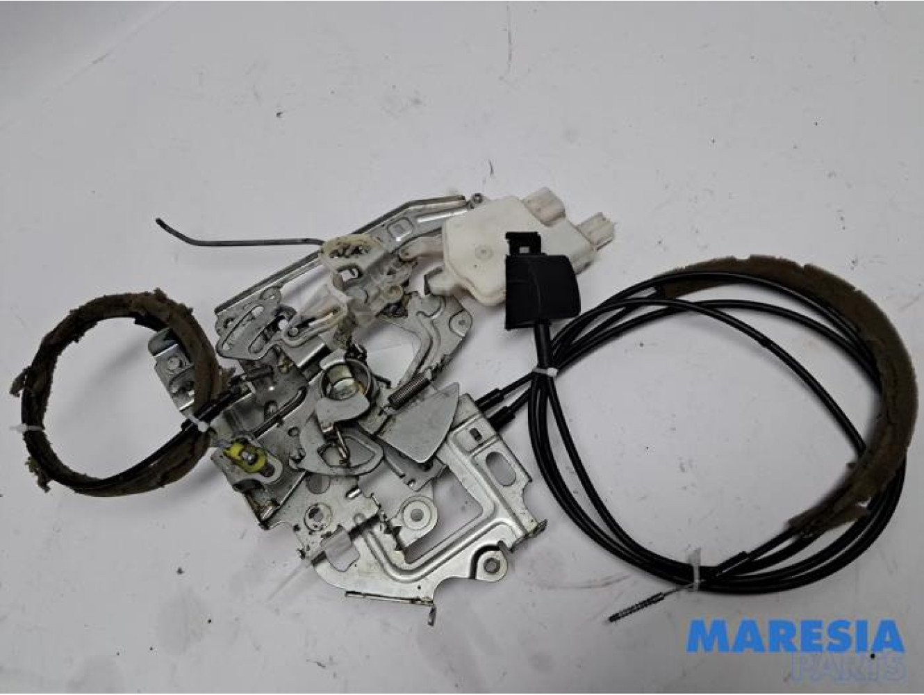 Renault - Master - Schiebetür Schließmechanik links