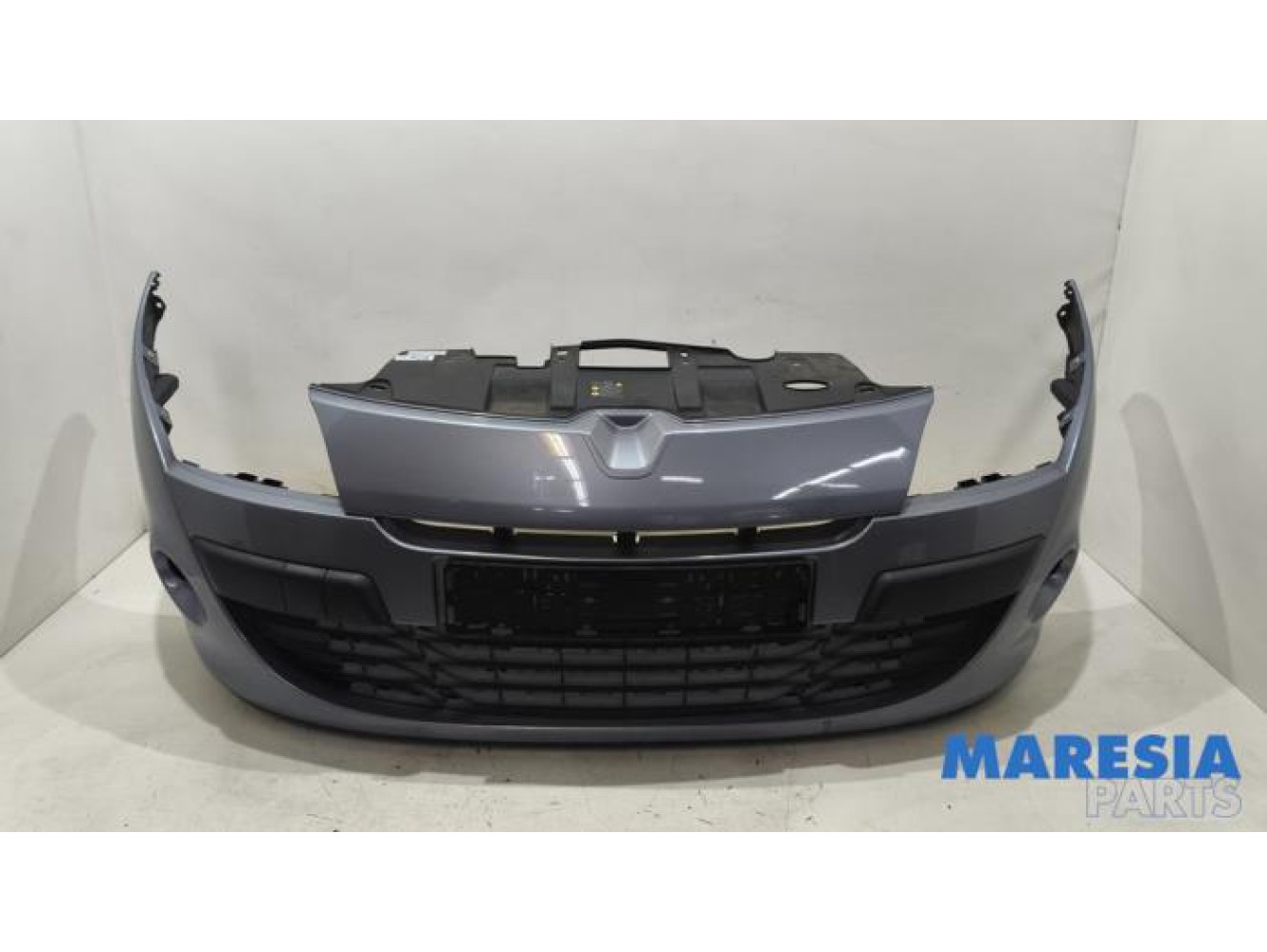 Renault - Megane - Voorbumper