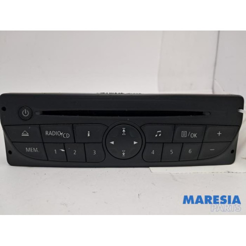 Renault - Master - Radio CD Speler