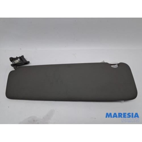 Renault - Master - Sun visor