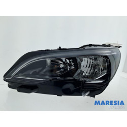 Peugeot - 5008 - Headlight, left