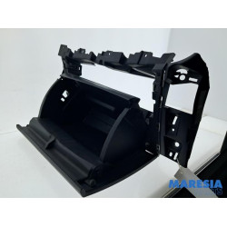 Fiat - 500L - Glovebox