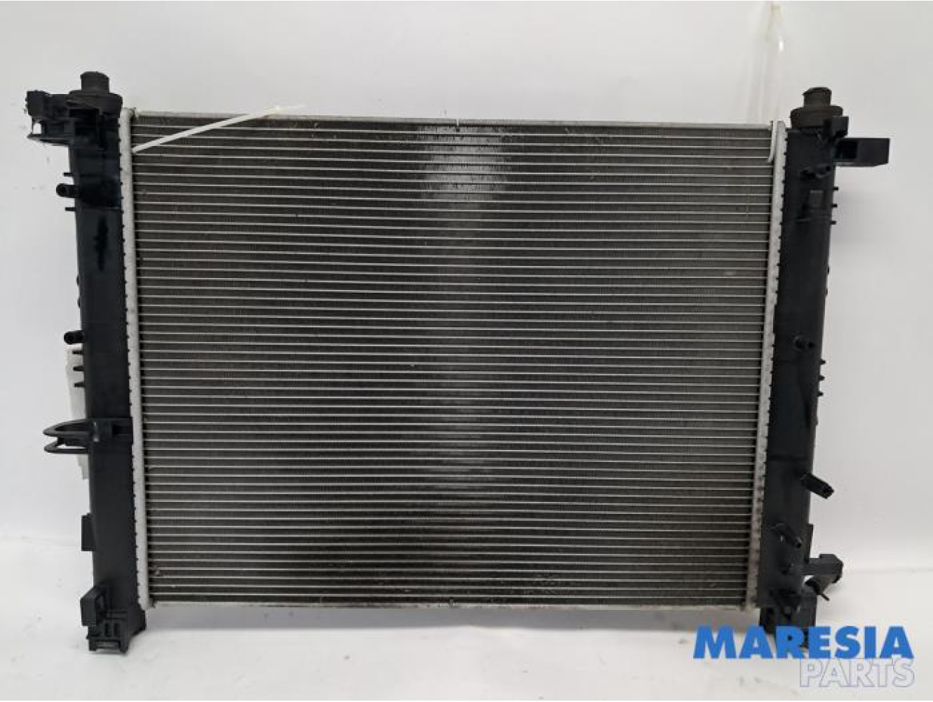 Renault - Clio - Radiator