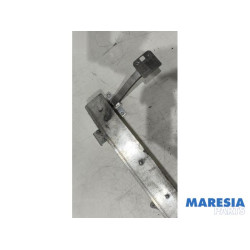 Peugeot - 208 - Front bumper frame