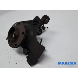 Fiat - 500L - Achsschenkel links vorne