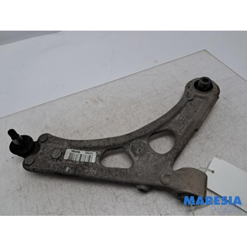 Peugeot - Partner - Bras de suspension bas avant droit