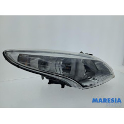 Renault - Megane - Koplamp rechts