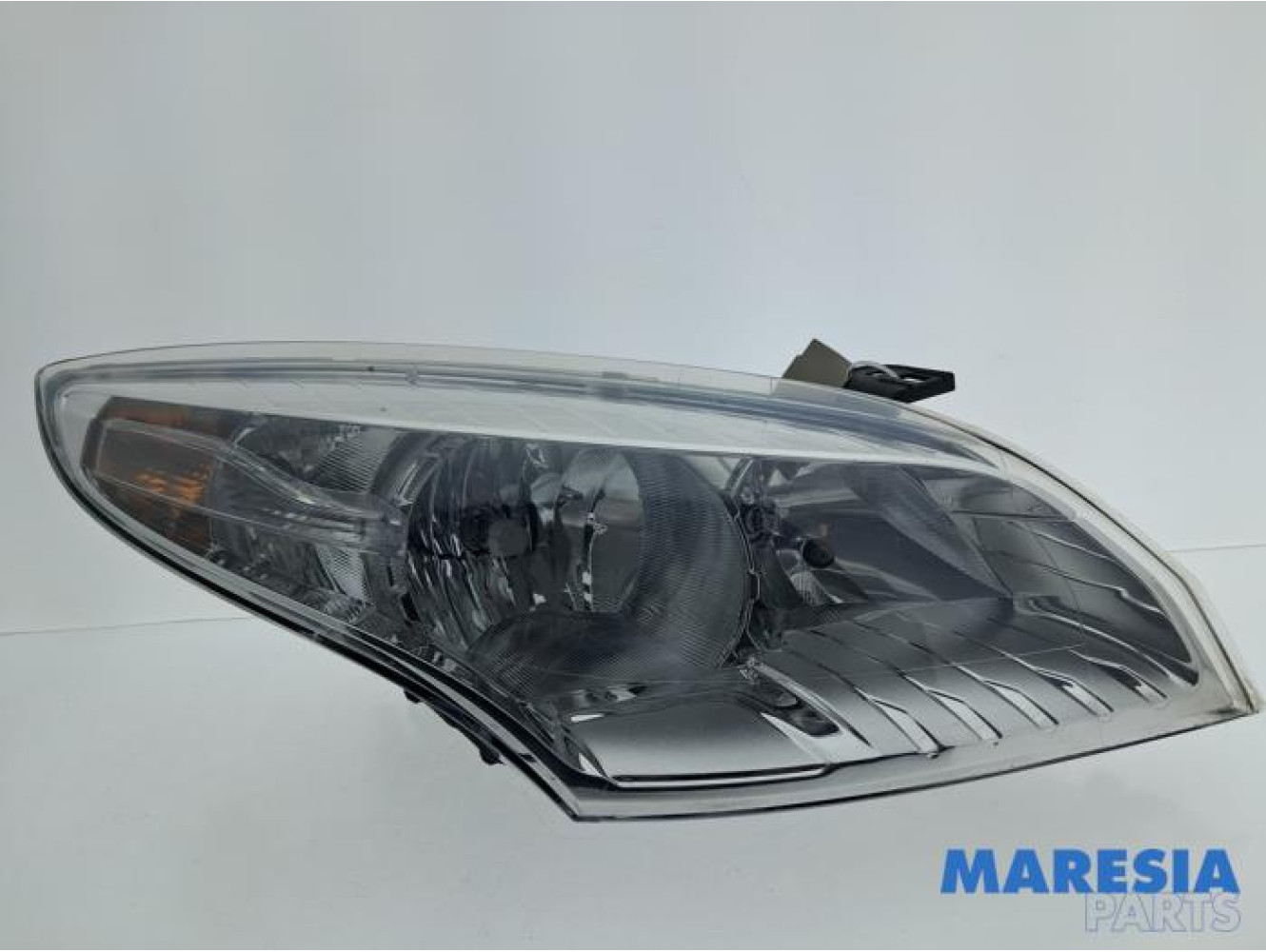 Renault - Megane - Koplamp rechts