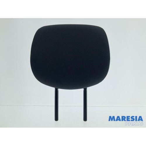 Renault - Megane - Headrest