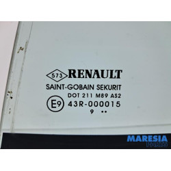 Renault - Megane - Driehoeks Ruit links-achter
