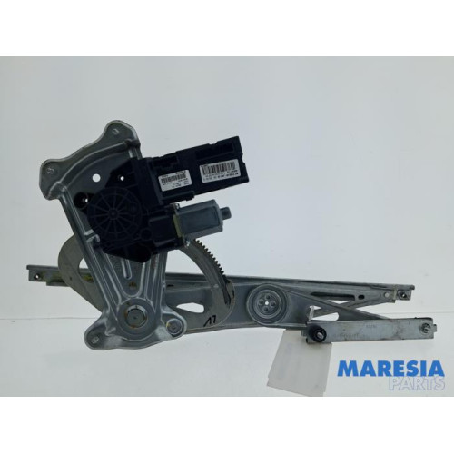Renault - Megane - Fenstermechanik 4-türig links vorne