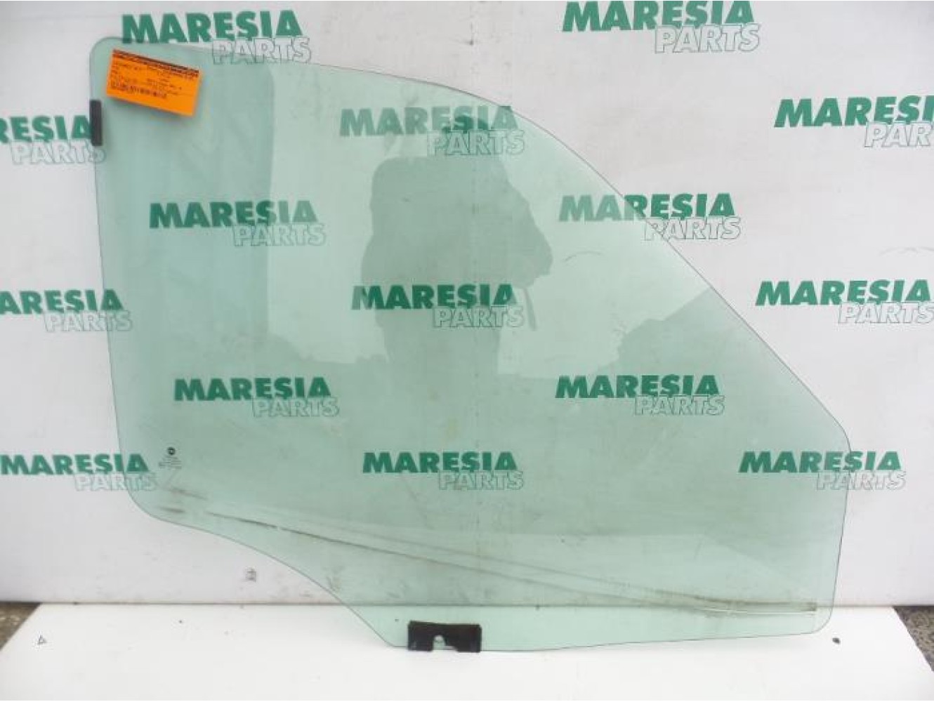 Fiat - Doblo - Door window 2-door, right