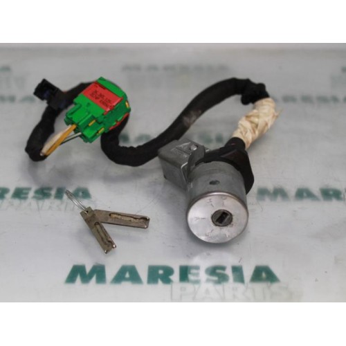 Citroen - C8 - Ignition lock + key