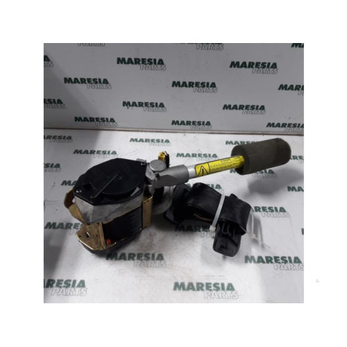 Alfa Romeo - 156 - Front seatbelt, right