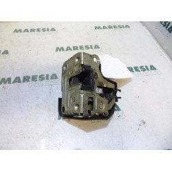 Renault - Megane Scenic - Front door lock mechanism 4-door, right