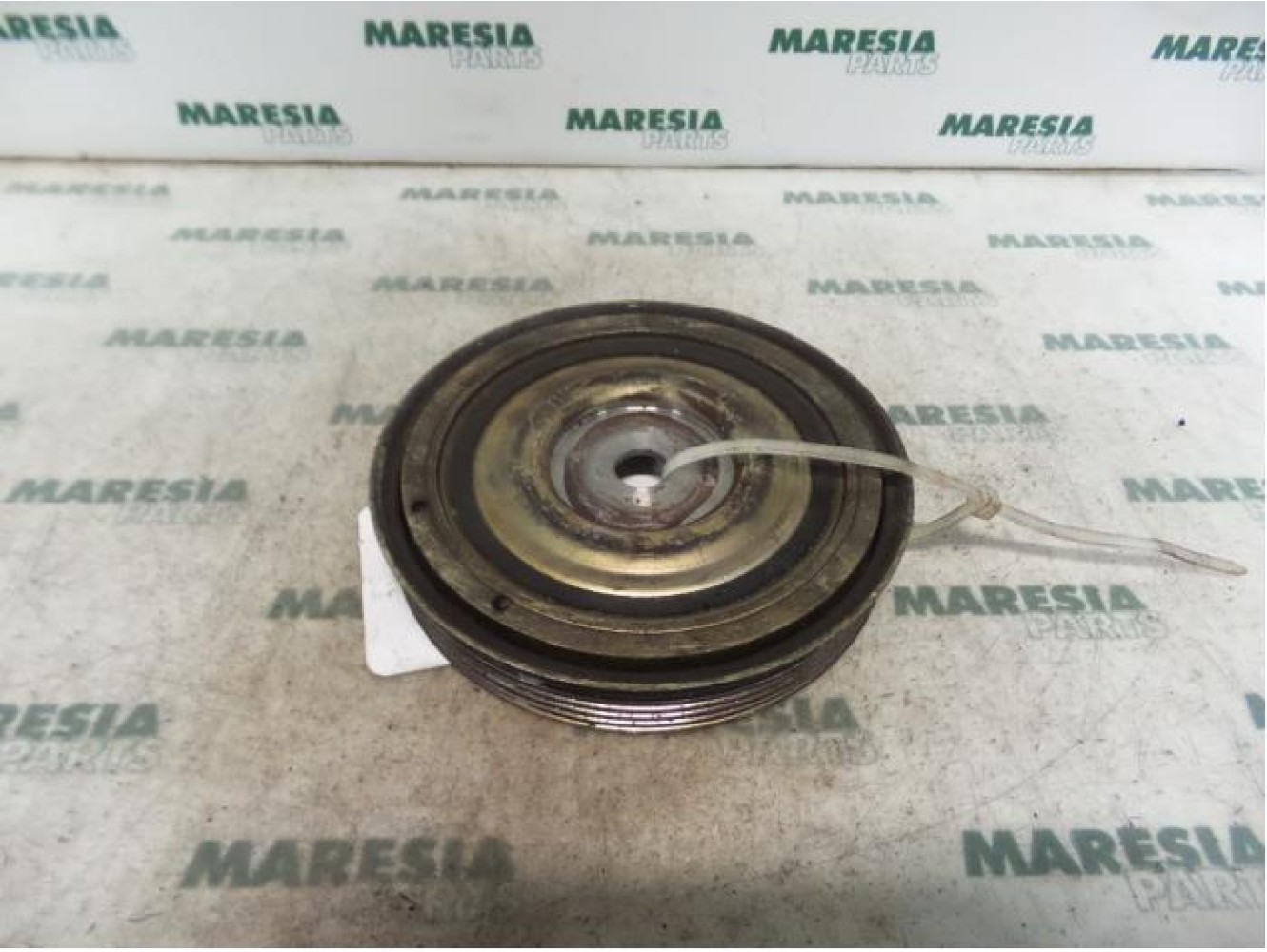 Peugeot - 407 - Crankshaft pulley