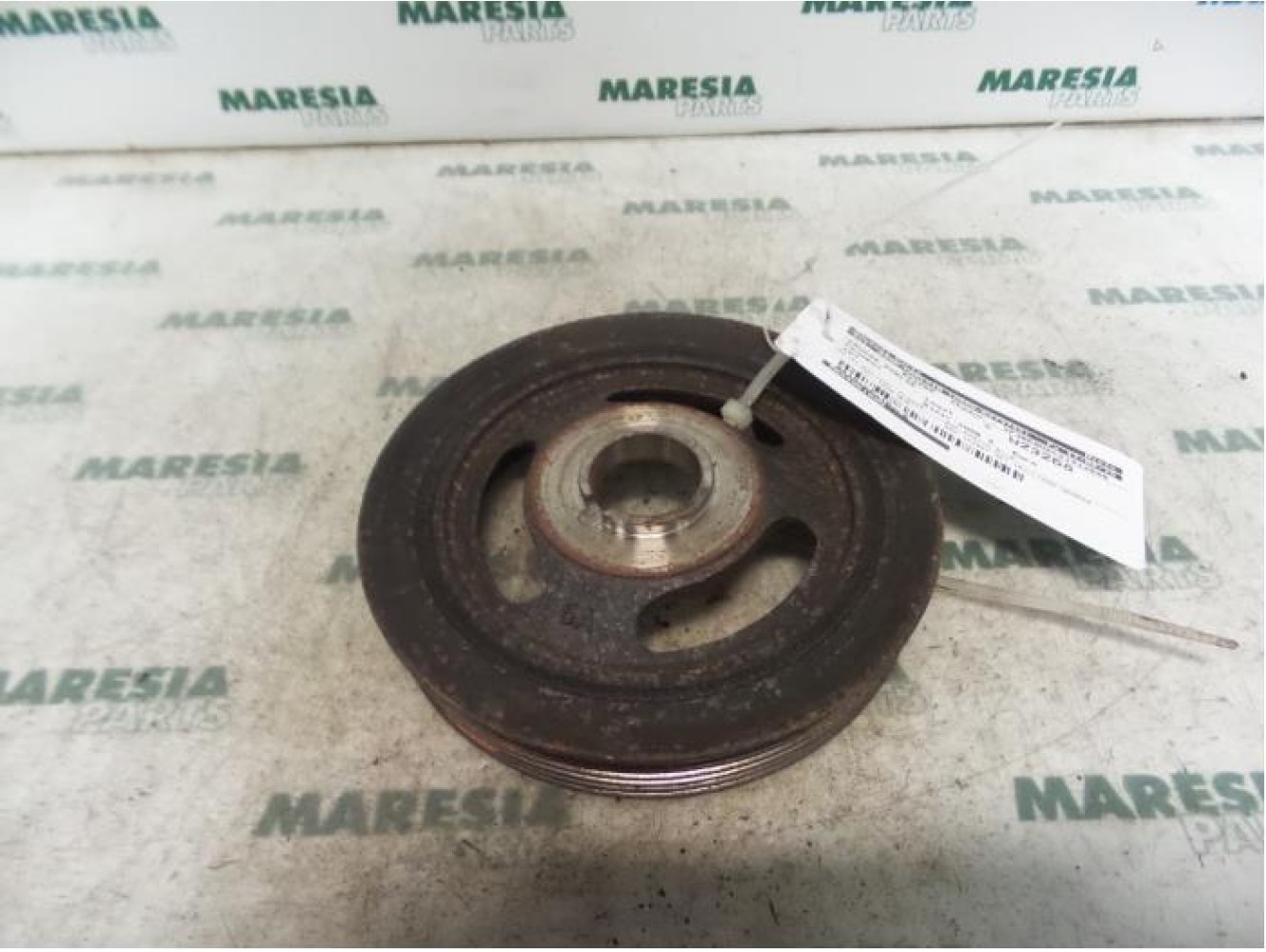 Peugeot - 407 - Crankshaft pulley