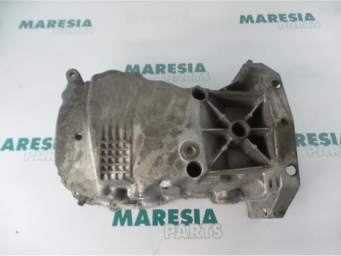 Renault - Megane Scenic - Sump
