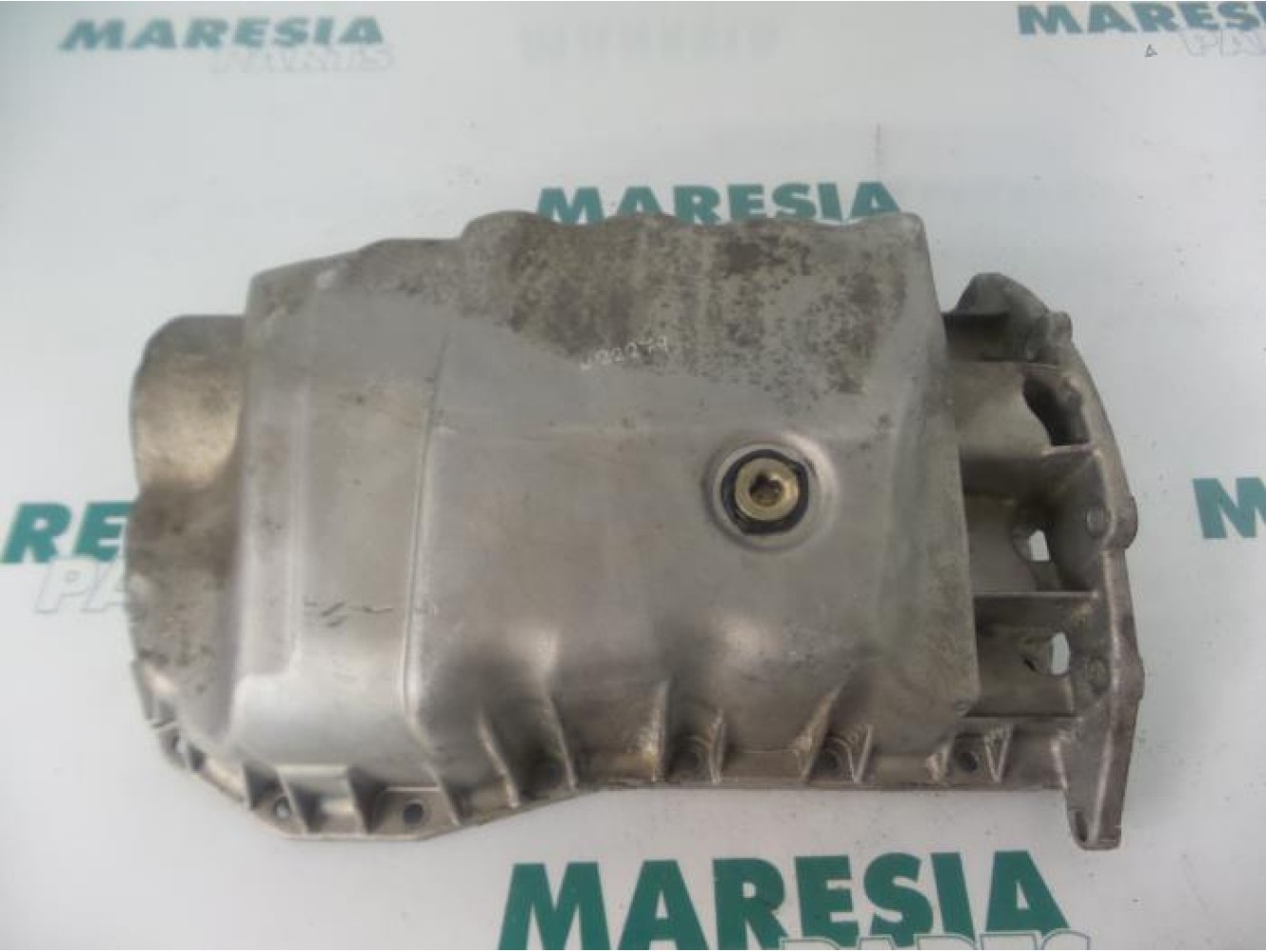 Renault - Megane Scenic - Sump