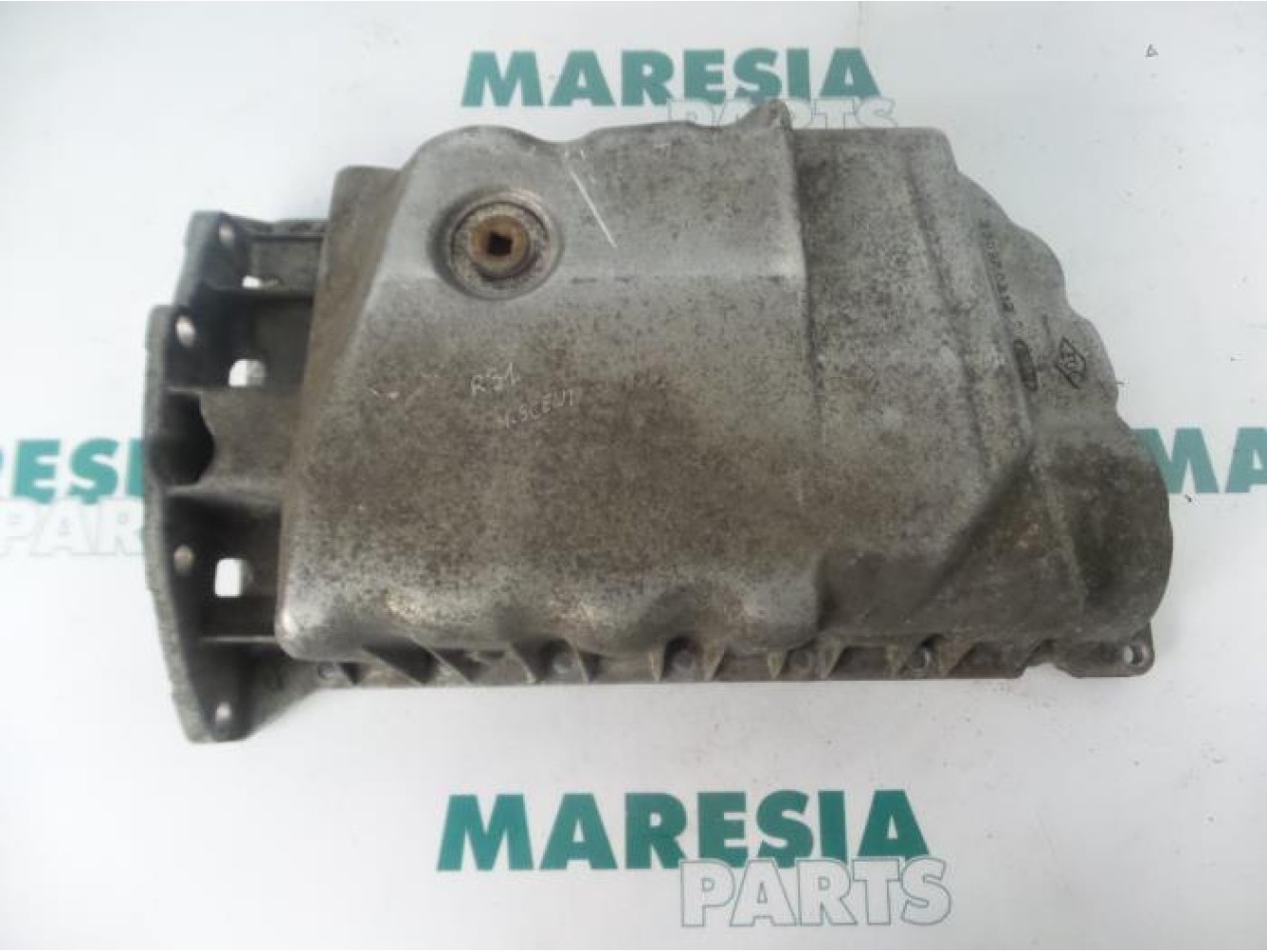 Renault - Megane Scenic - Sump