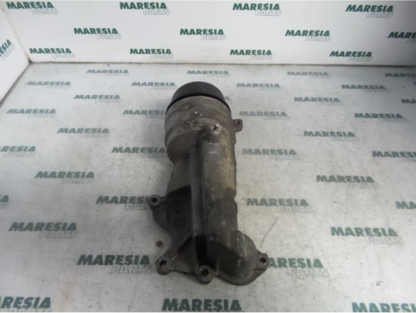 Peugeot - 308 - Oil filter holder