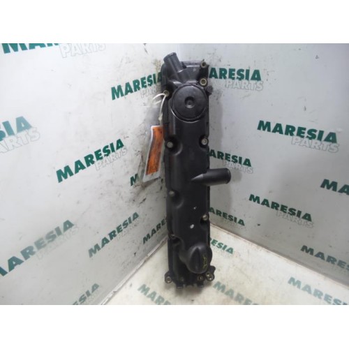 Citroen - Picasso - Rocker cover
