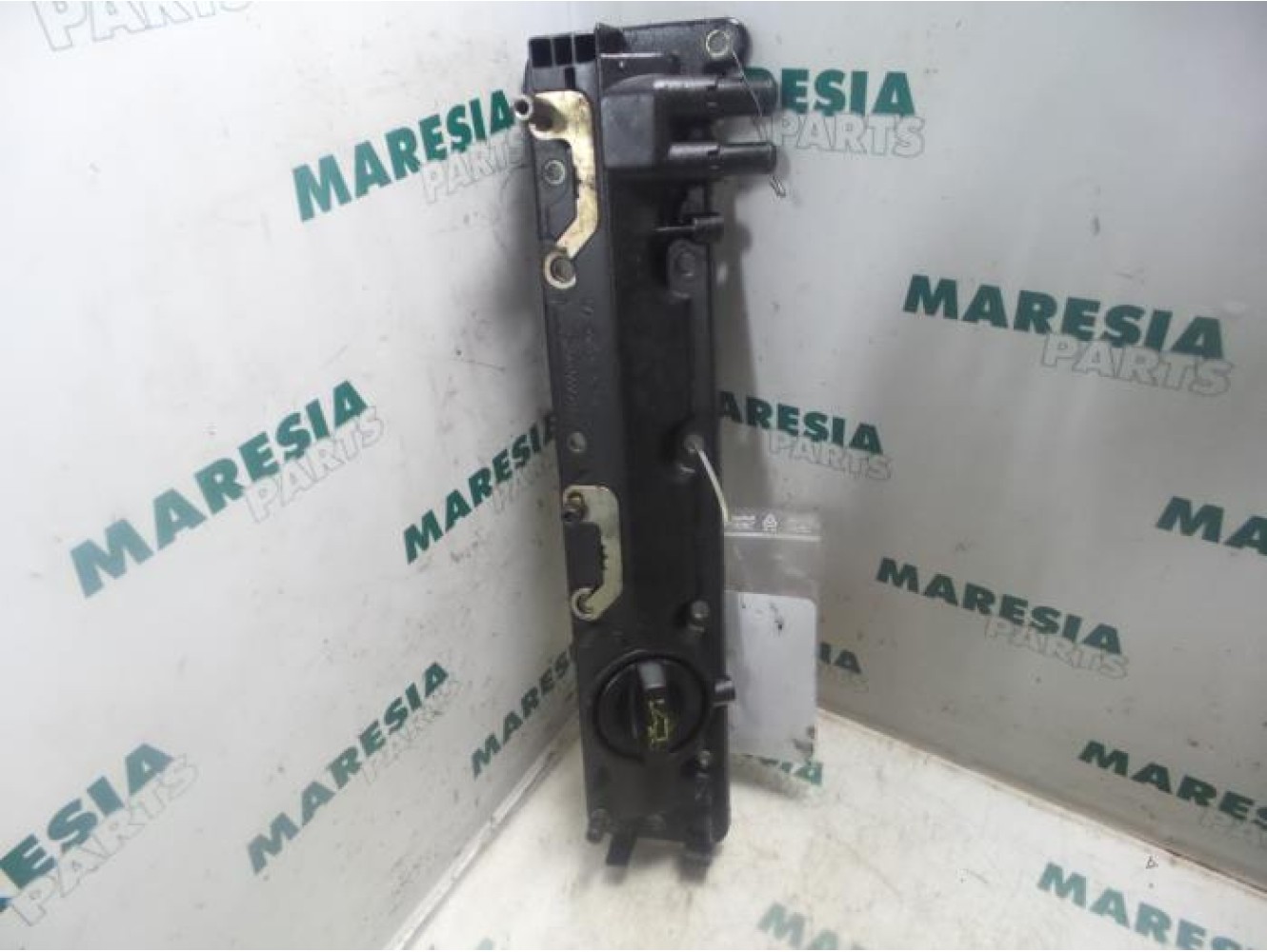Peugeot - 306 - Rocker cover