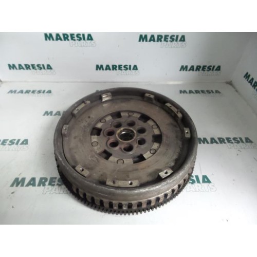 Renault - Laguna - Flywheel