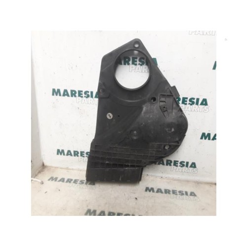 Peugeot - 206 - Couvercle de distribution