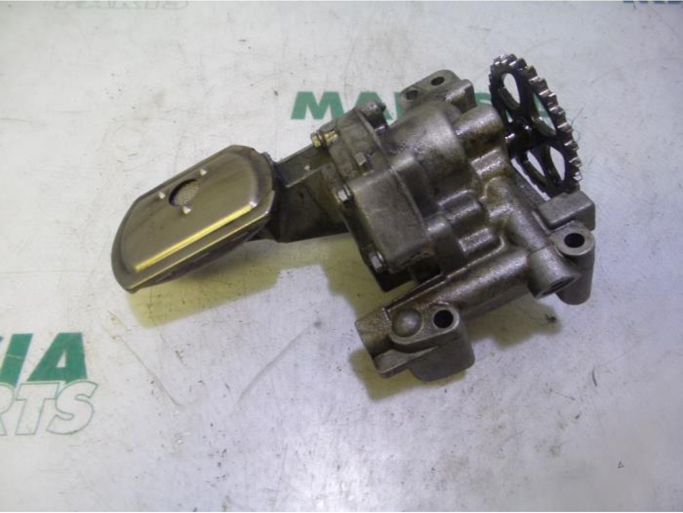 Peugeot - 406 - Pompe à huile