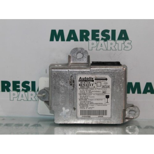 Renault - Megane Scenic - Airbag Module