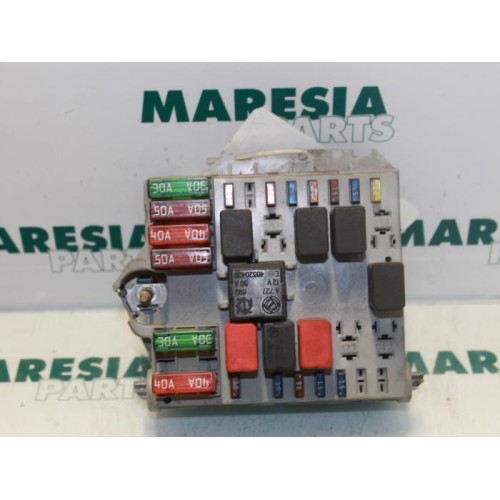 Alfa Romeo - 147 - Fuse box