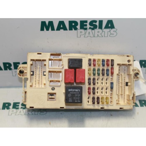 Alfa Romeo - 147 - Fuse box