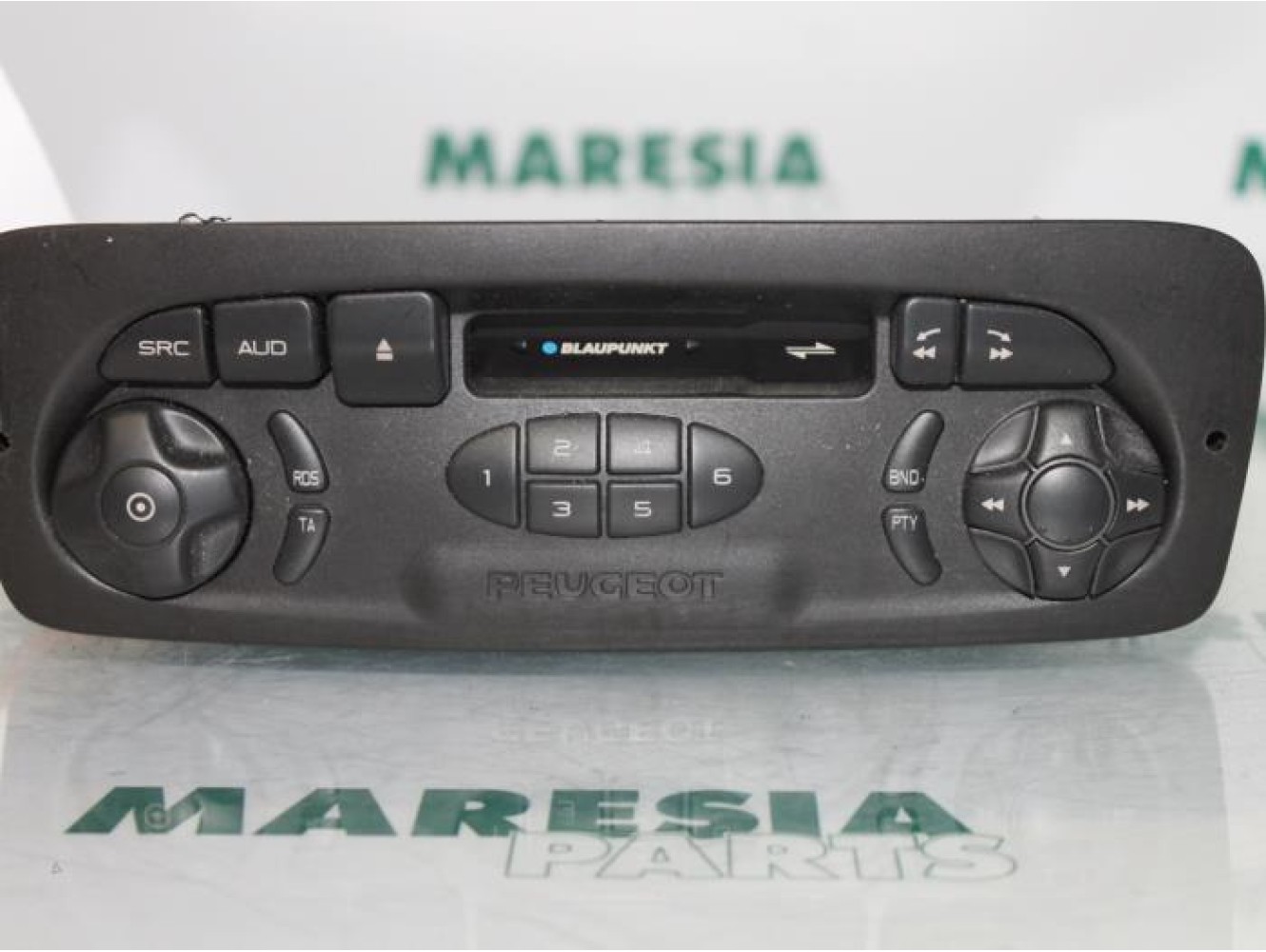 Peugeot - 206 - Radio