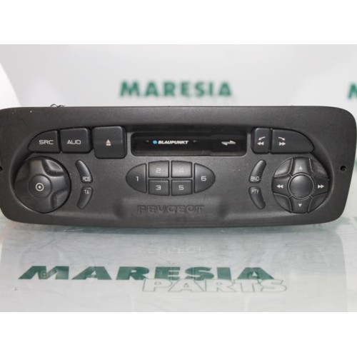 Peugeot - 206 - Radio